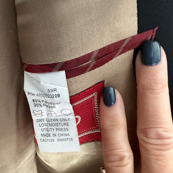 Mens 2 piece suit in black by Macys men IZOD - Picture 3 of 5